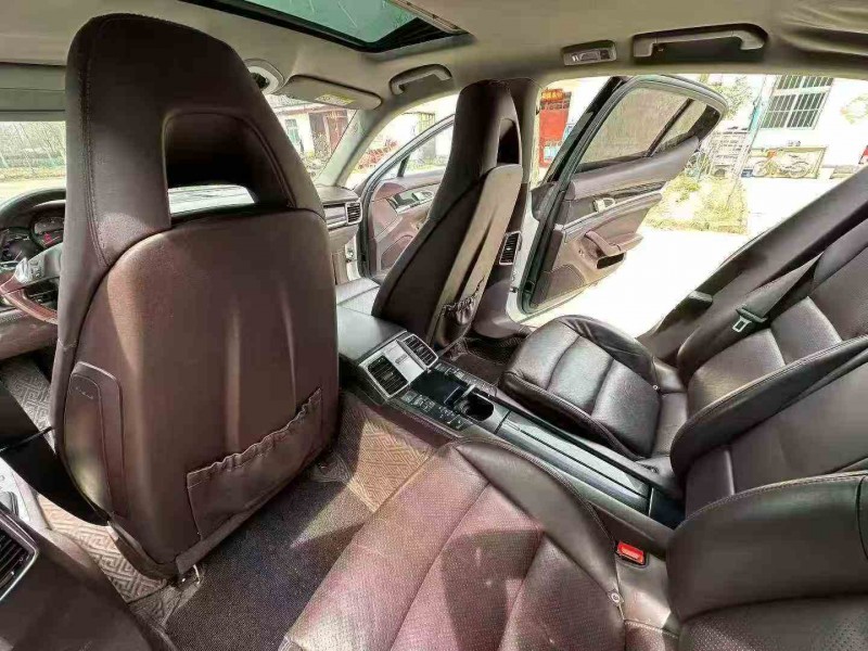 徐州15年保时捷帕拉梅拉6