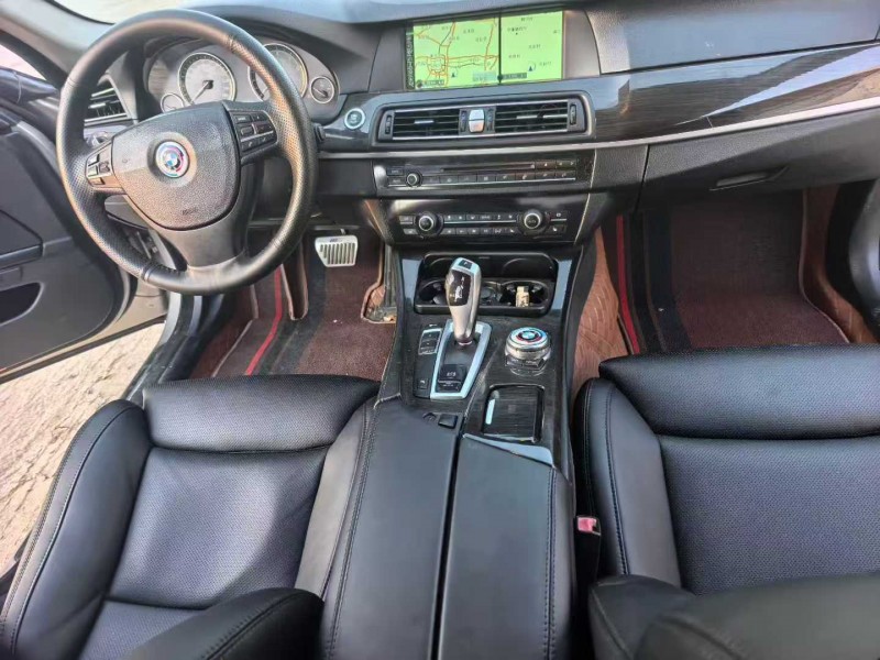 郑州12年宝马5系8