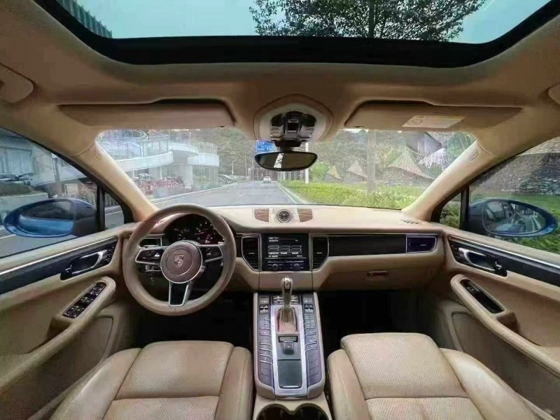 深圳15年保时捷Macan4