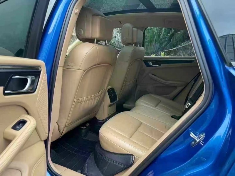 深圳15年保时捷Macan5