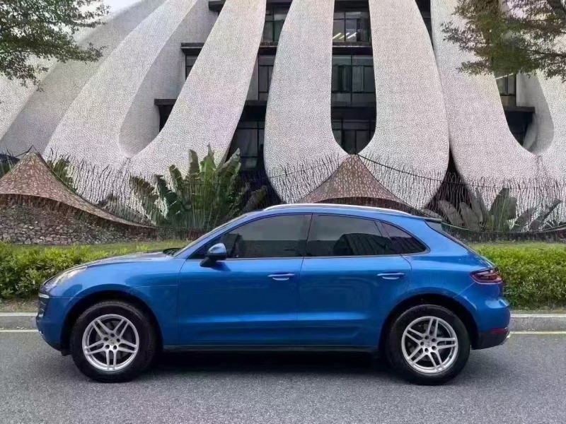 深圳15年保时捷Macan7