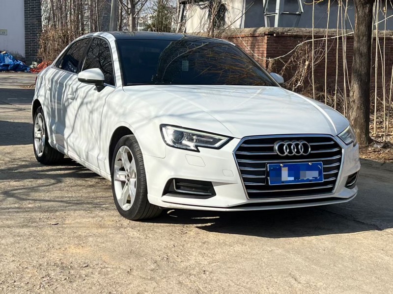 济宁20年奥迪A32