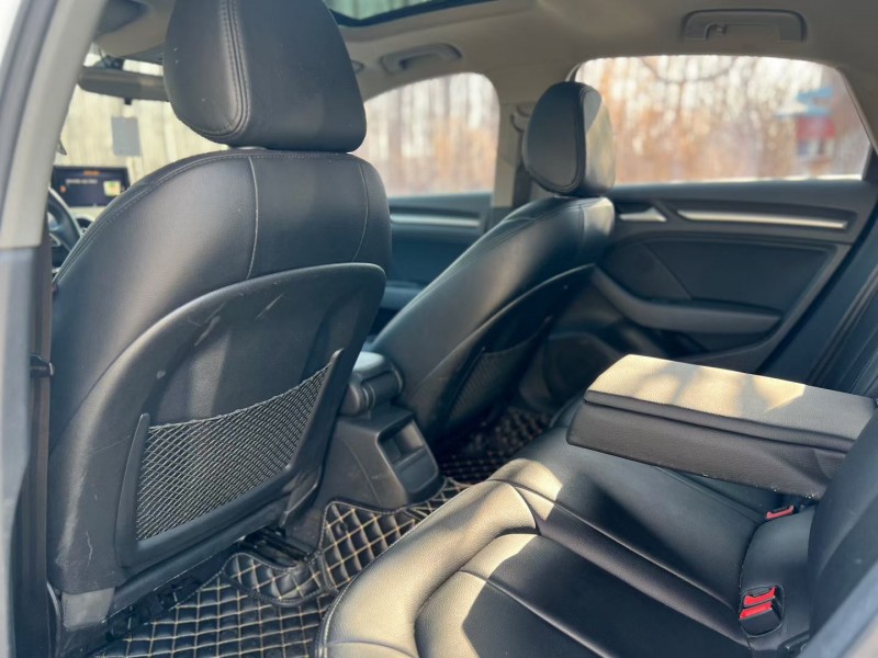 济宁20年奥迪A35