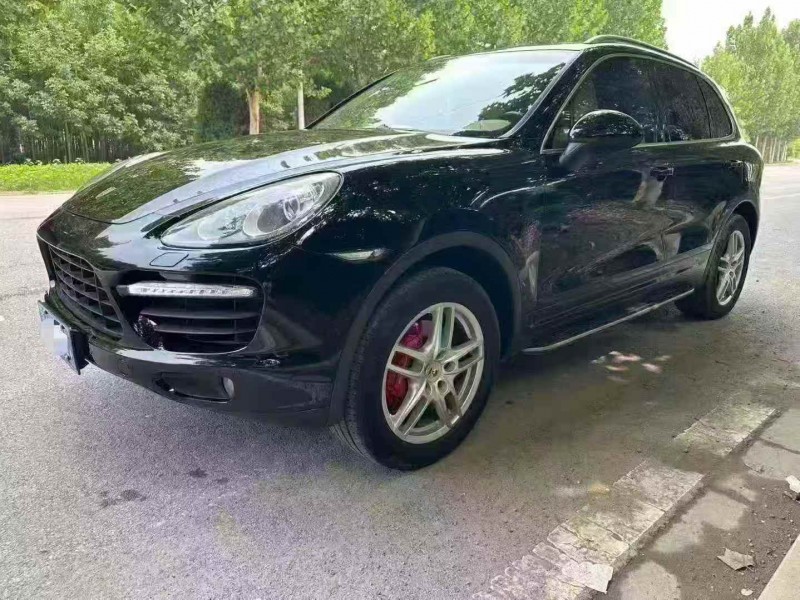 承德13年保时捷卡宴2