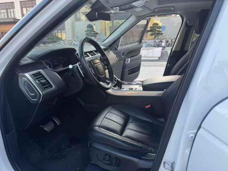 肇庆18年路虎揽胜运动4