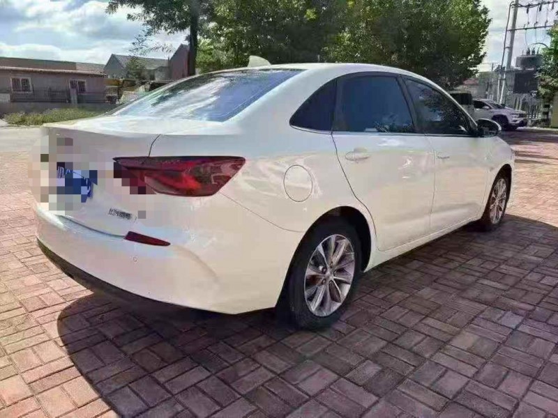 济宁21年雪佛兰科鲁泽8