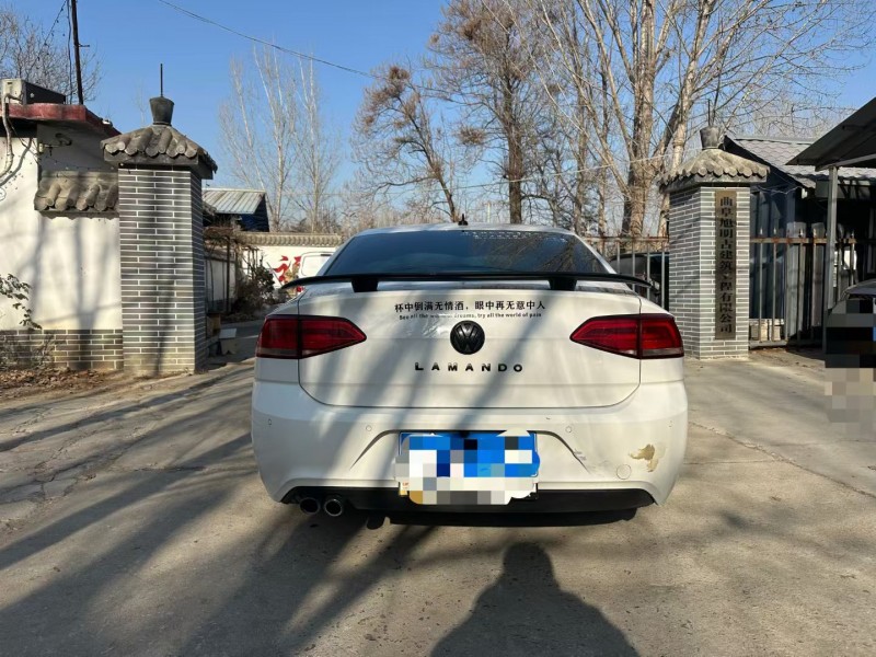 济宁16年大众凌渡9