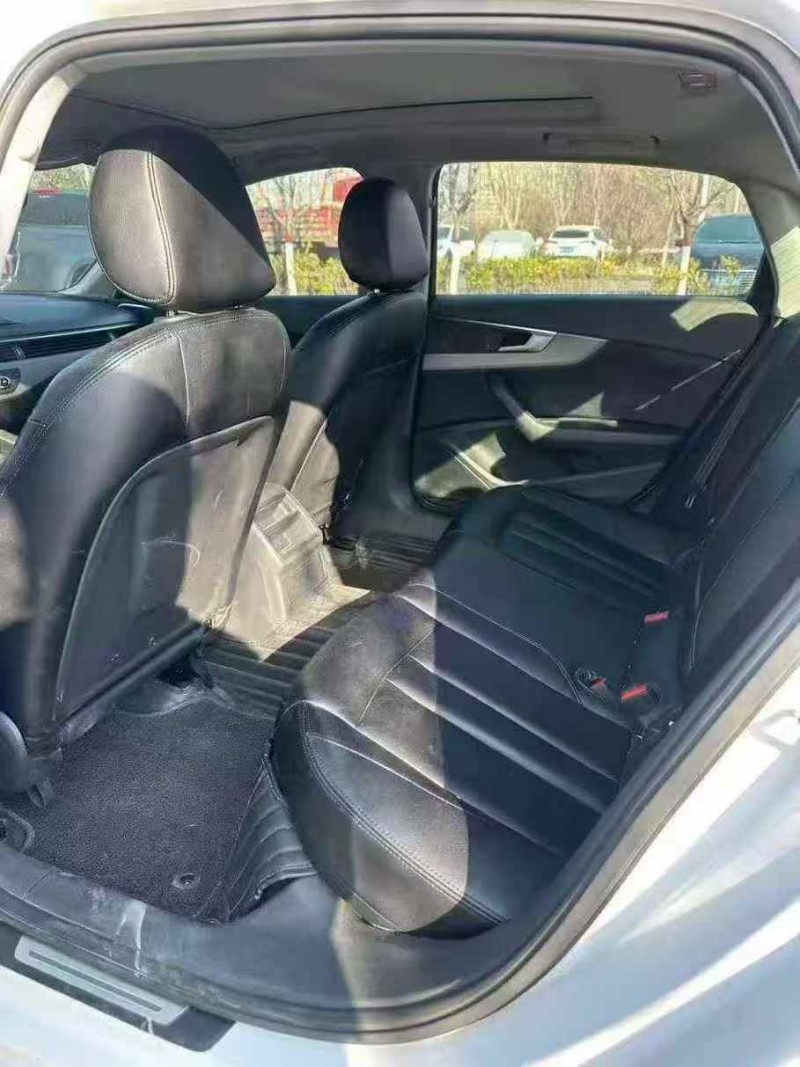 烟台19年奥迪A4L5