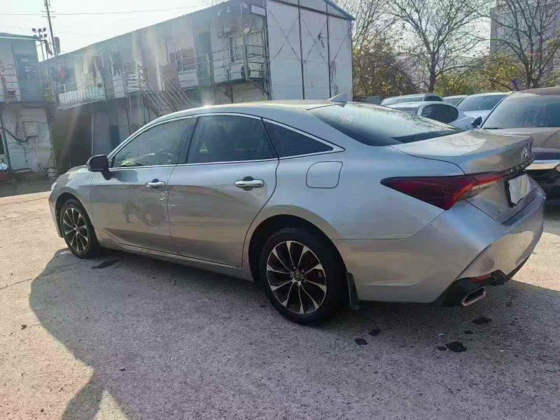 湘潭22年丰田亚洲龙6