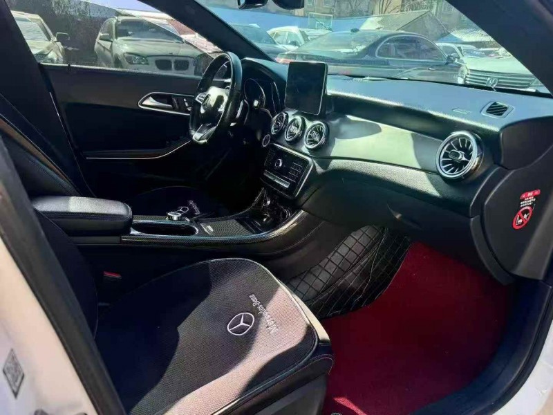 安阳18年奔驰CLA4