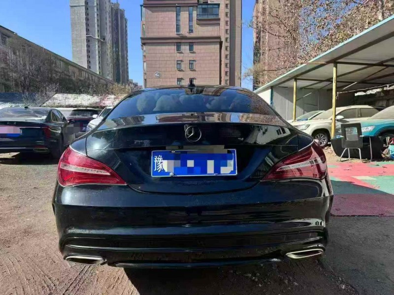 安阳18年奔驰CLA9
