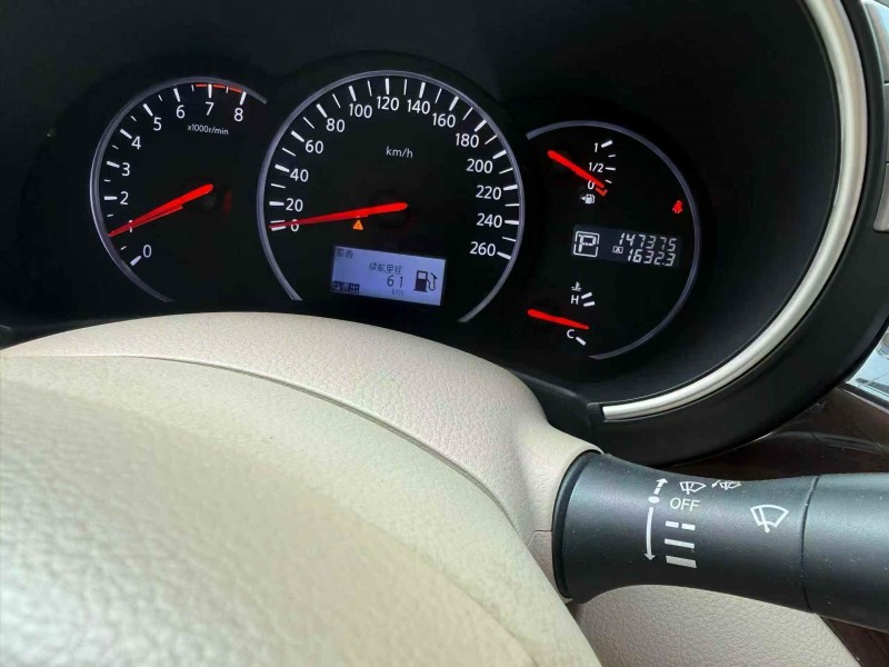 枣庄17年日产贵士7