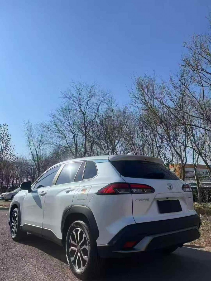 济宁25年丰田锋兰达7