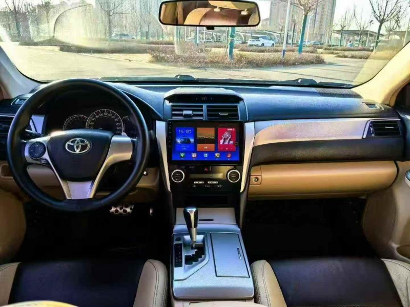 天津13年丰田凯美瑞4