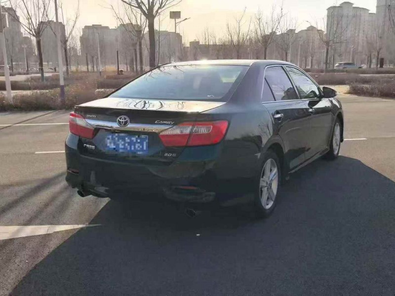 天津13年丰田凯美瑞6