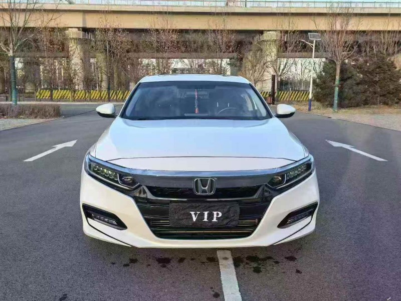 天津21年本田雅阁1