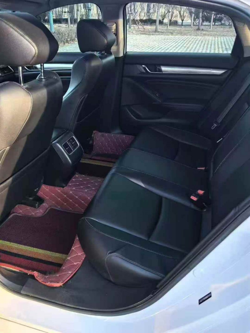 天津21年本田雅阁5