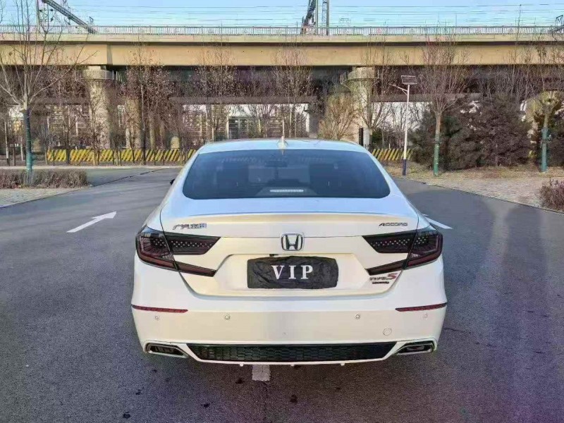 天津21年本田雅阁9