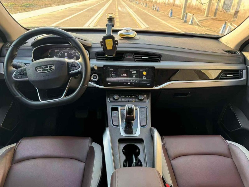 菏泽22年吉利博越6