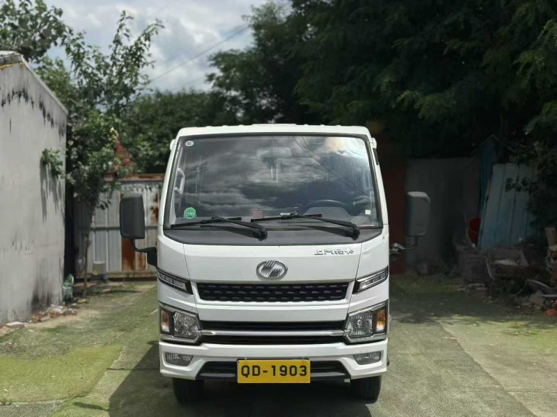 青岛23年上汽集团轻卡1