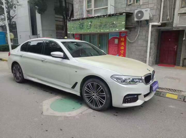 宜昌18年宝马5系3