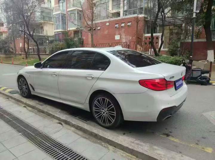 宜昌18年宝马5系8