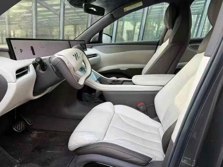 汕头24年智己LS74