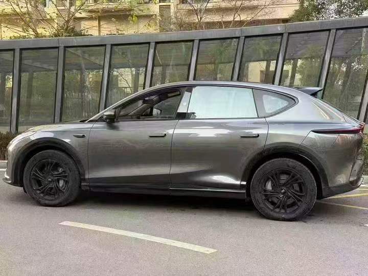 汕头24年智己LS78