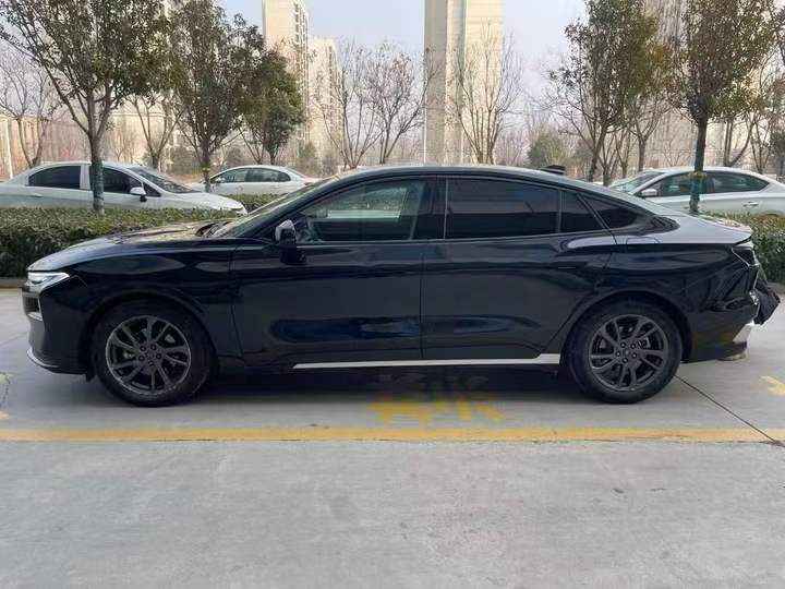 济宁24年福特蒙迪欧7