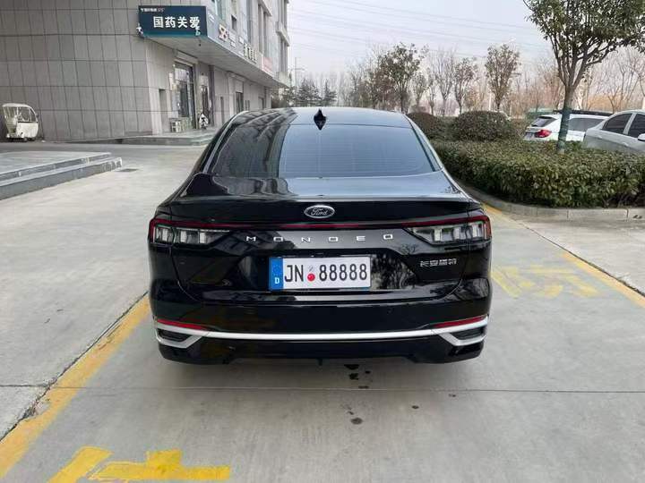 济宁24年福特蒙迪欧9