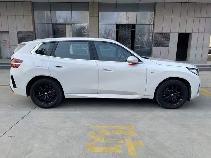 济宁25年宝马X38