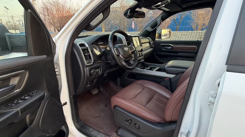 青岛19年道奇公羊6