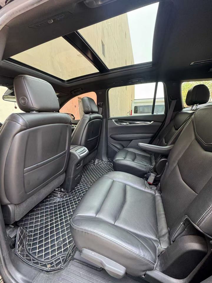 营口20年凯迪拉克XT63