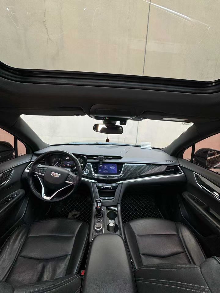 营口20年凯迪拉克XT65