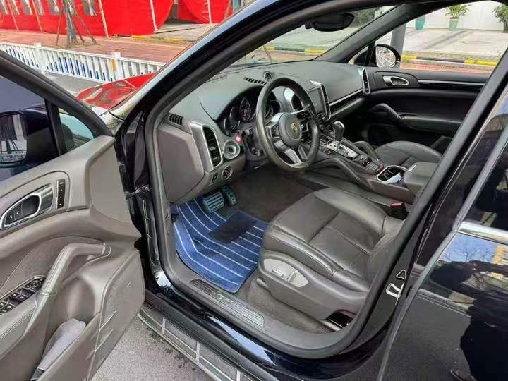 温州17年保时捷卡宴5