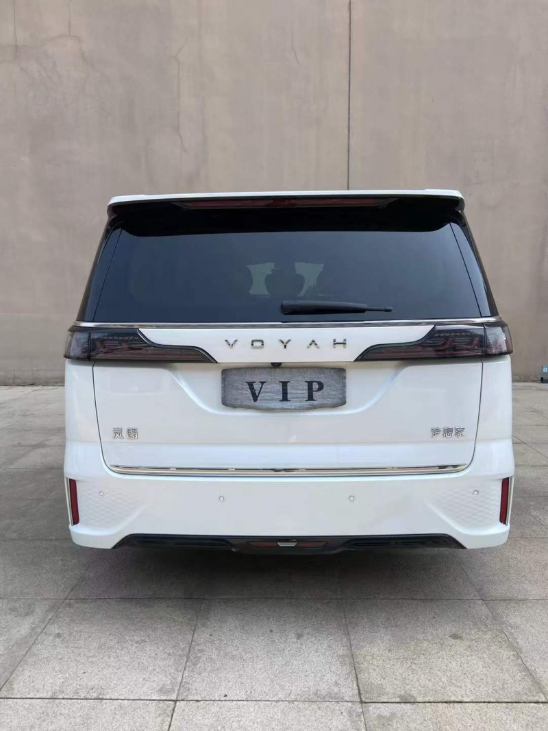 营口24年岚图汽车梦想家9