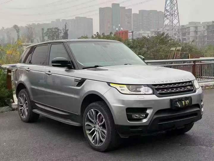 重庆16年路虎揽胜运动3