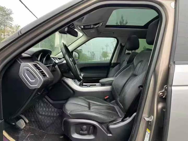 重庆16年路虎揽胜运动4