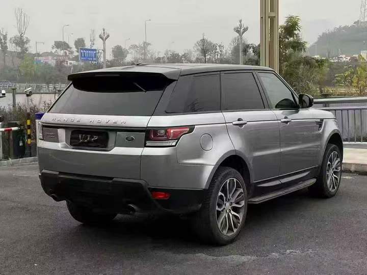 重庆16年路虎揽胜运动8