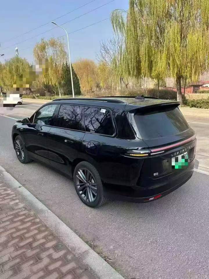 淄博25年零跑汽车C168