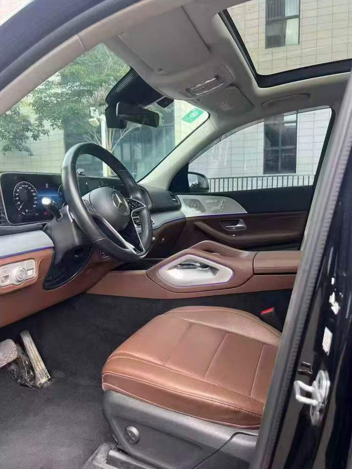 江门23年奔驰GLE5