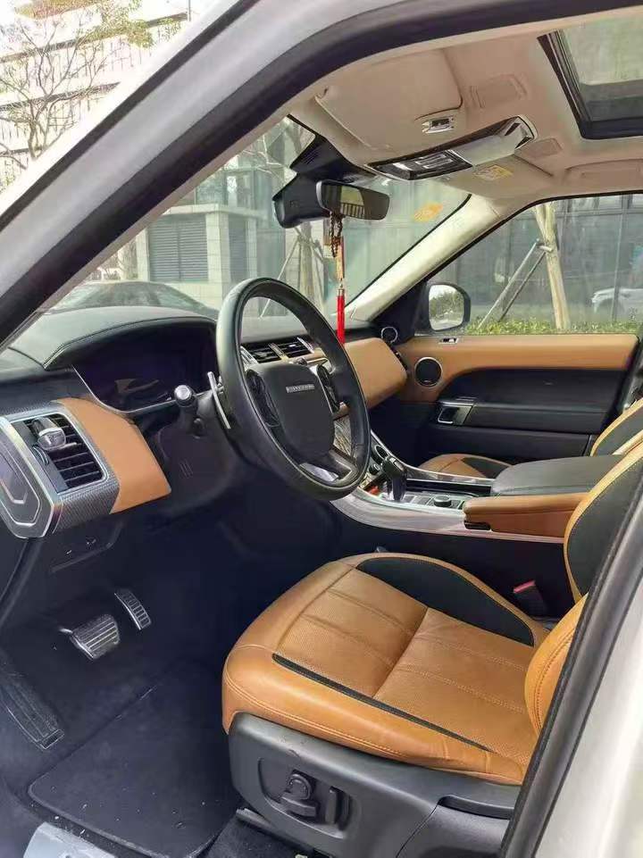 珠海21年路虎揽胜运动4