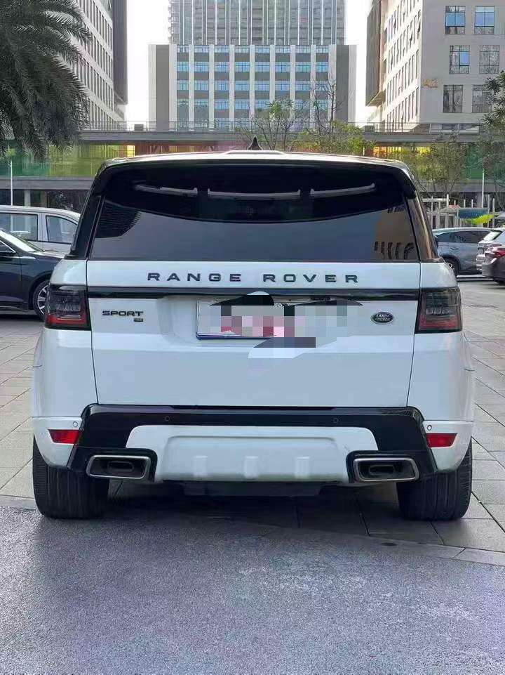 珠海21年路虎揽胜运动9