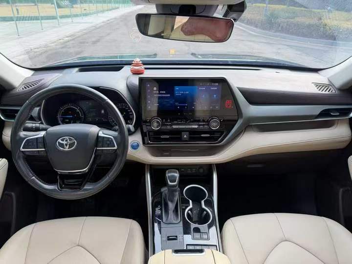 无锡23年丰田汉兰达4