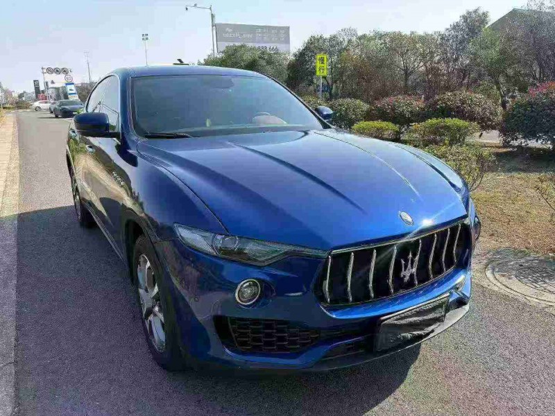 温州21年玛莎拉蒂Levante2