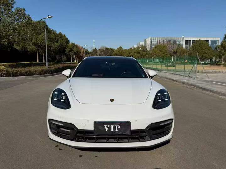苏州21年保时捷帕拉梅拉1