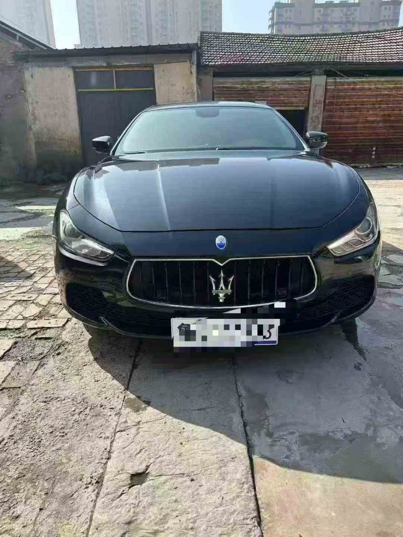 日照17年玛莎拉蒂Ghibli1