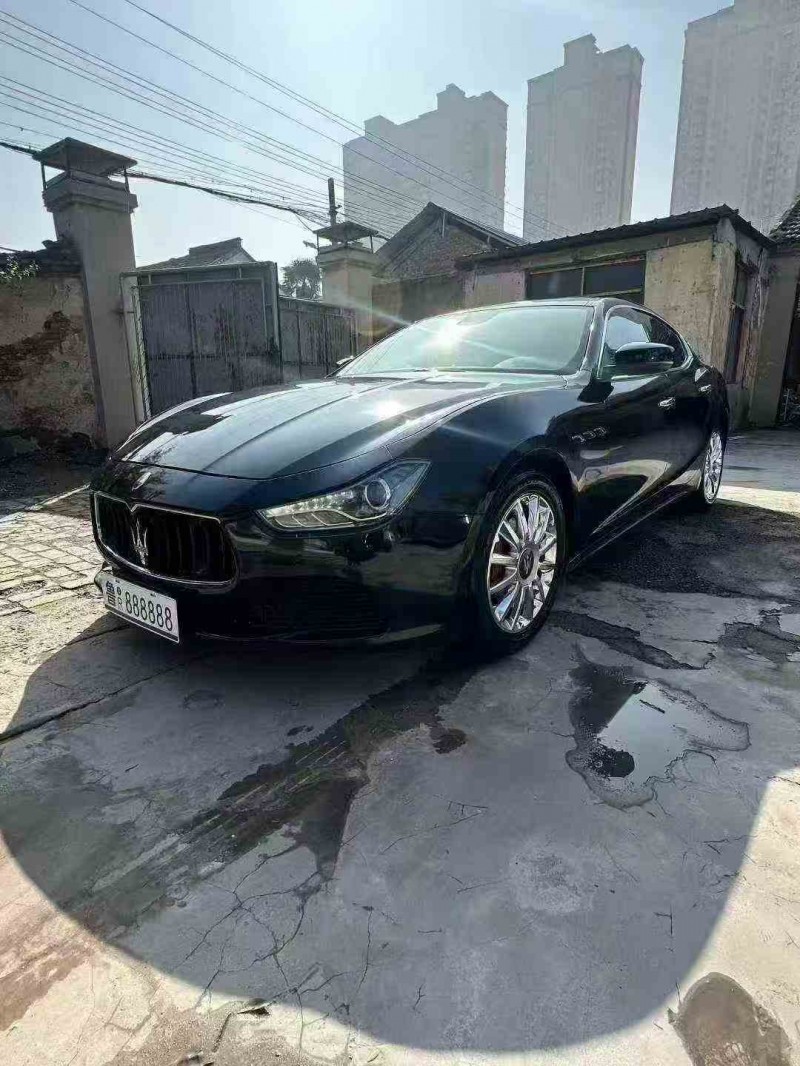 日照17年玛莎拉蒂Ghibli2