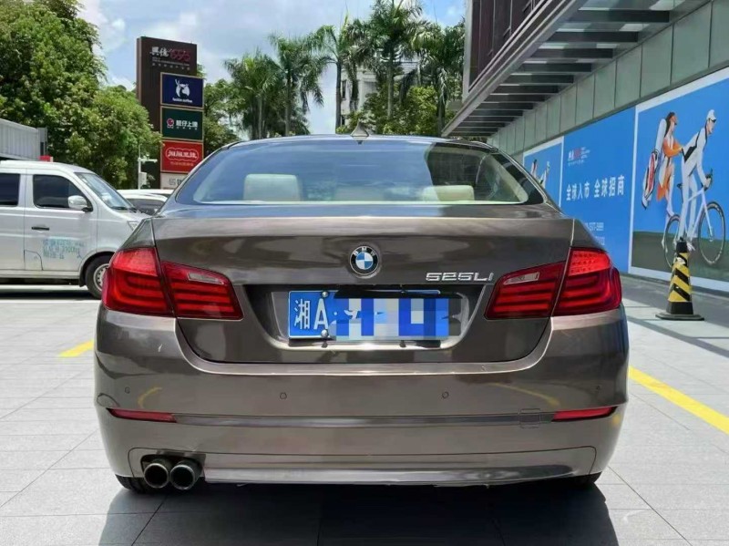 深圳13年宝马5系8