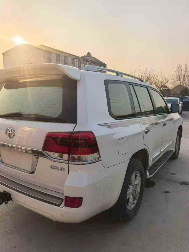 枣庄15年丰田兰德酷路泽7